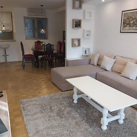 Apartment Luxury Vis, Vracar *